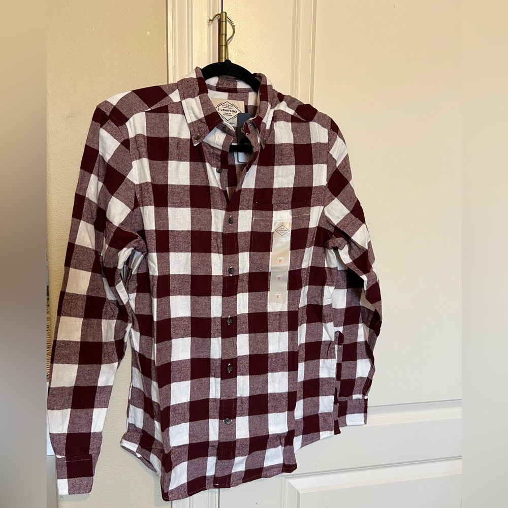 St. John's Bay Men’s Maroon and White Plaid Button Up Shirt Flannel NWT